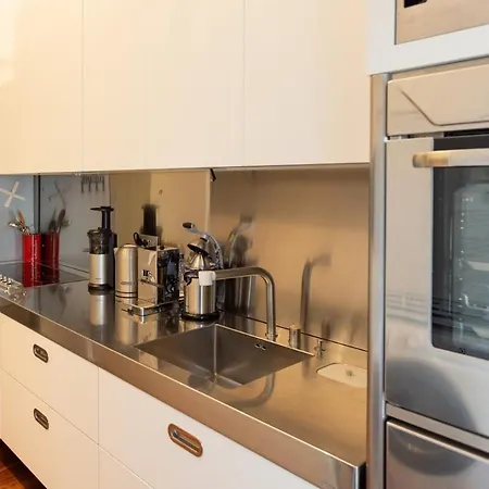 L'home A Montecarlo 3 Bedrooms Near Train Station Port Apartment